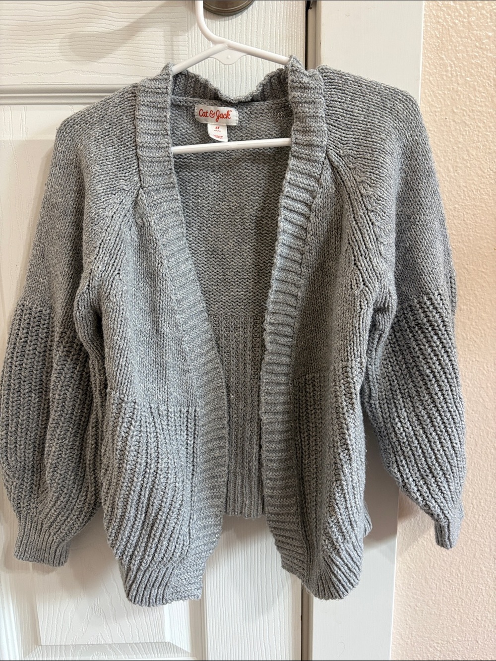 Cat & Jack Light Gray Chunky Open-Front Girls Cardigan
